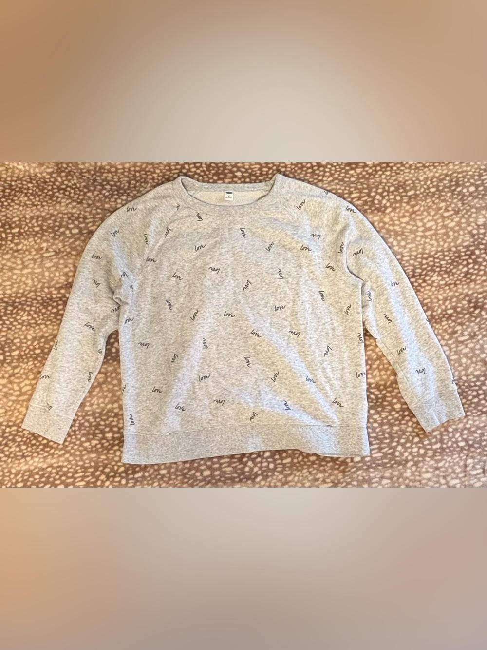 Old Navy Light Gray Sweatshirt with 'Love' Print